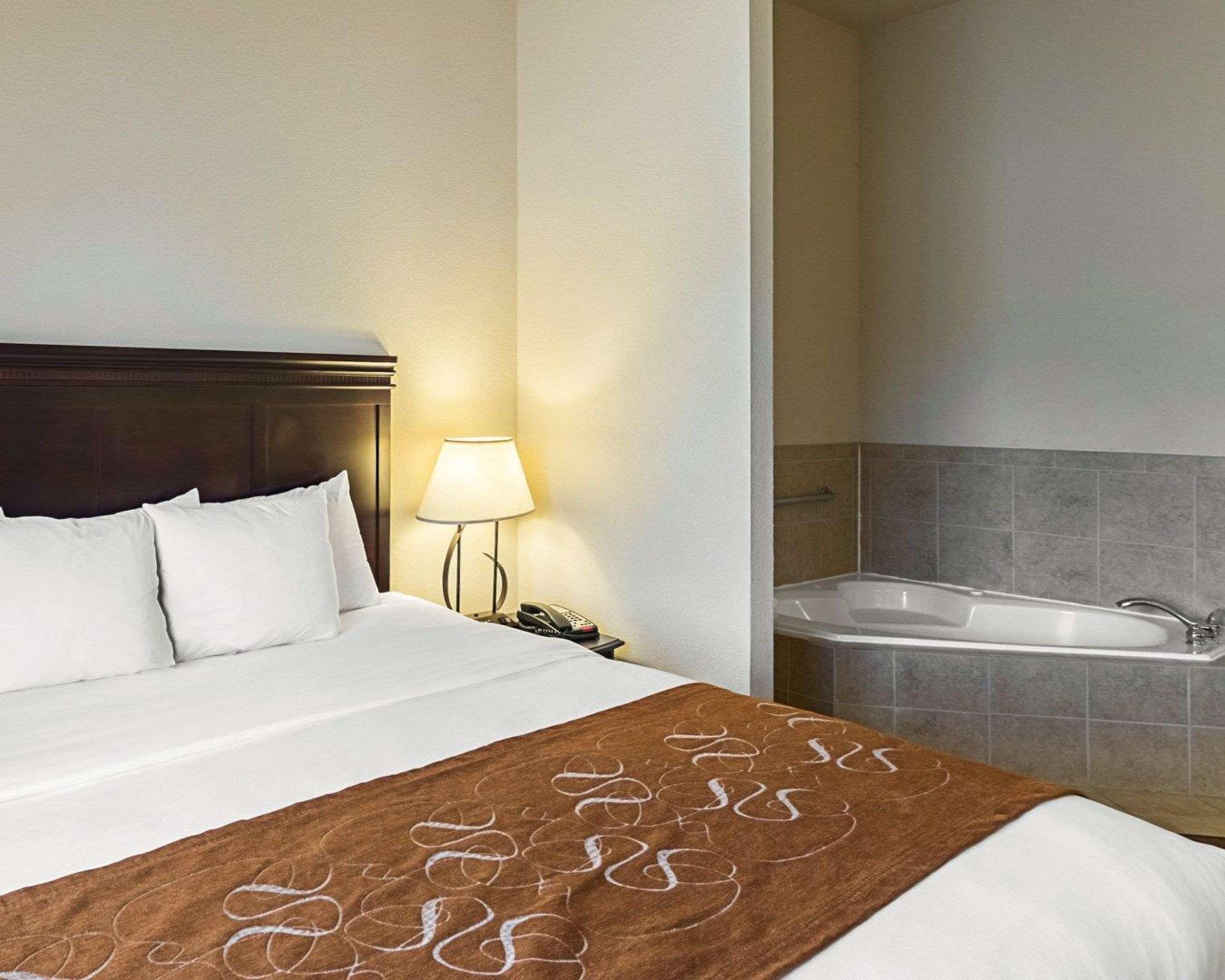 Comfort Suites Granbury Exteriér fotografie