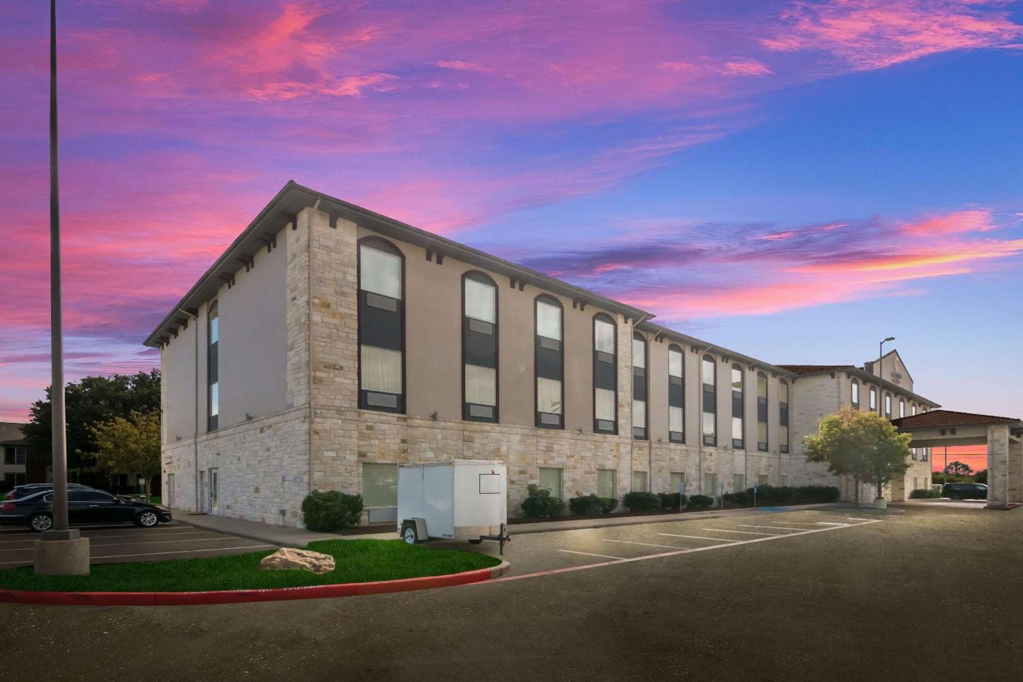 Comfort Suites Granbury Exteriér fotografie